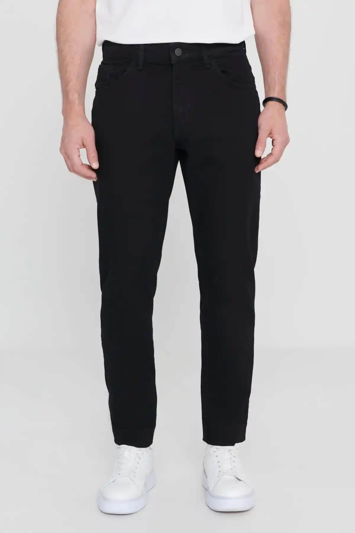 Altınyılz Classics Erkek Siyah Comfort Fit Denim Pantolon - Modern ve Rahat Tasarım