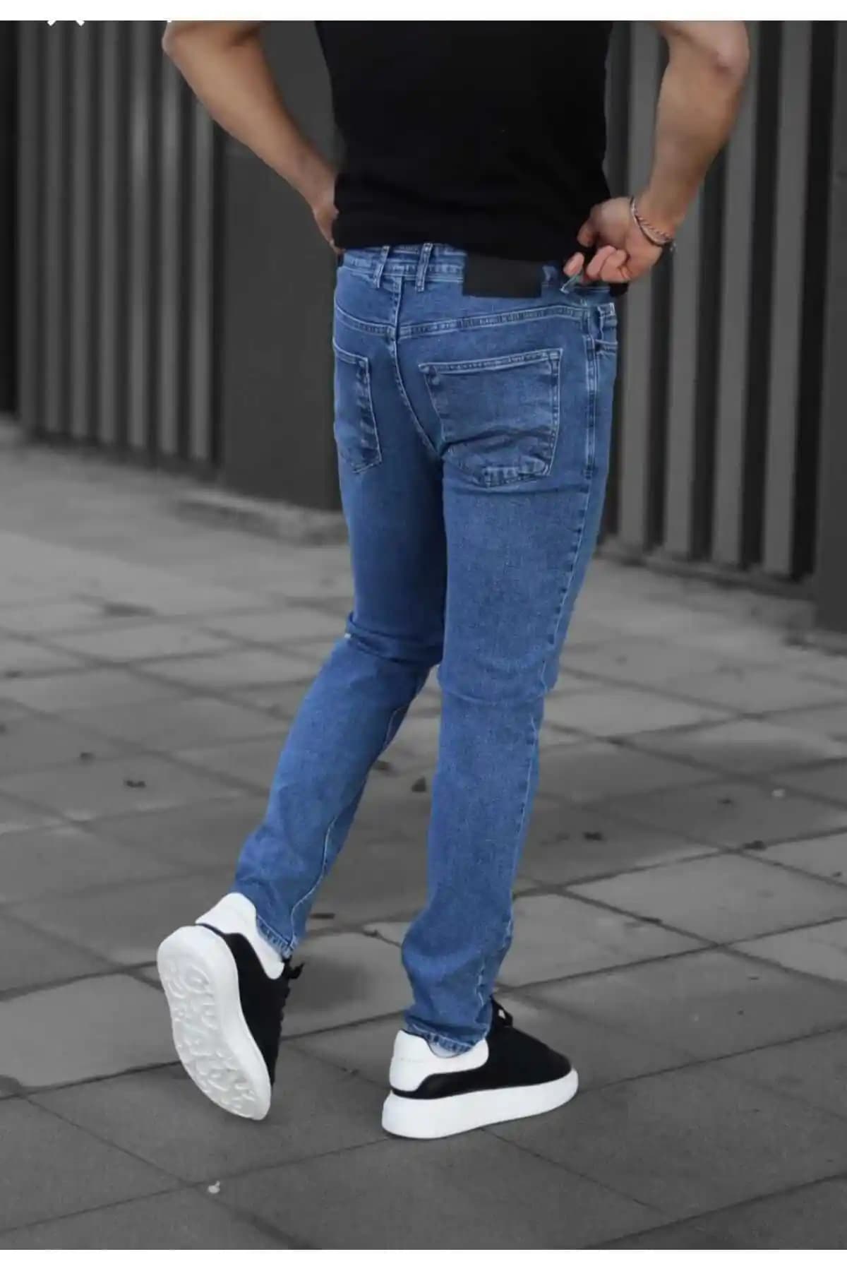 ATK Erkek Mavi Slim Fit Jean: Rahat ve Şık Günlük Giyim İçin Modern Seçenek
