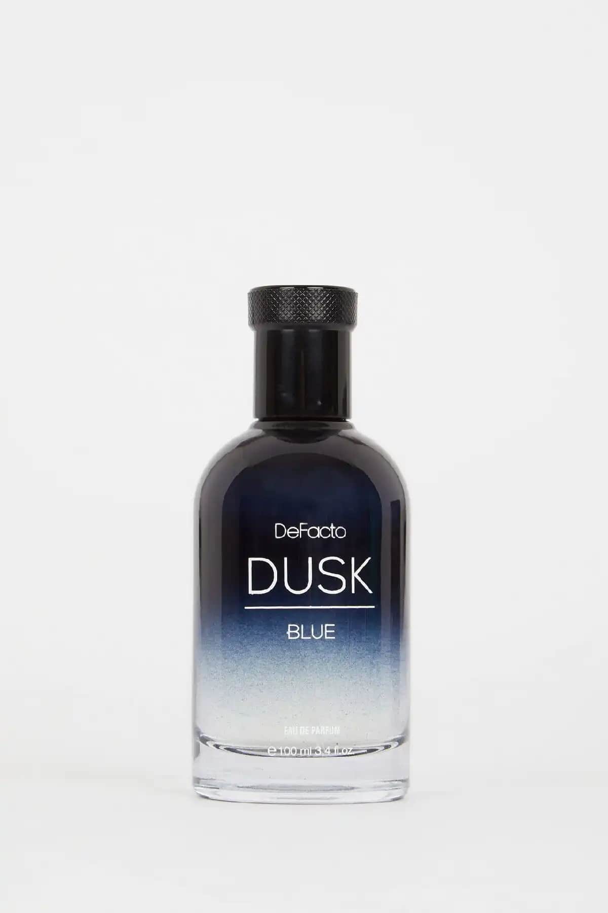 2025'te DeFacto Erkek Dusk Blue Turunçgil Parfümü ile Ferahlığın Sırrını Keşfede