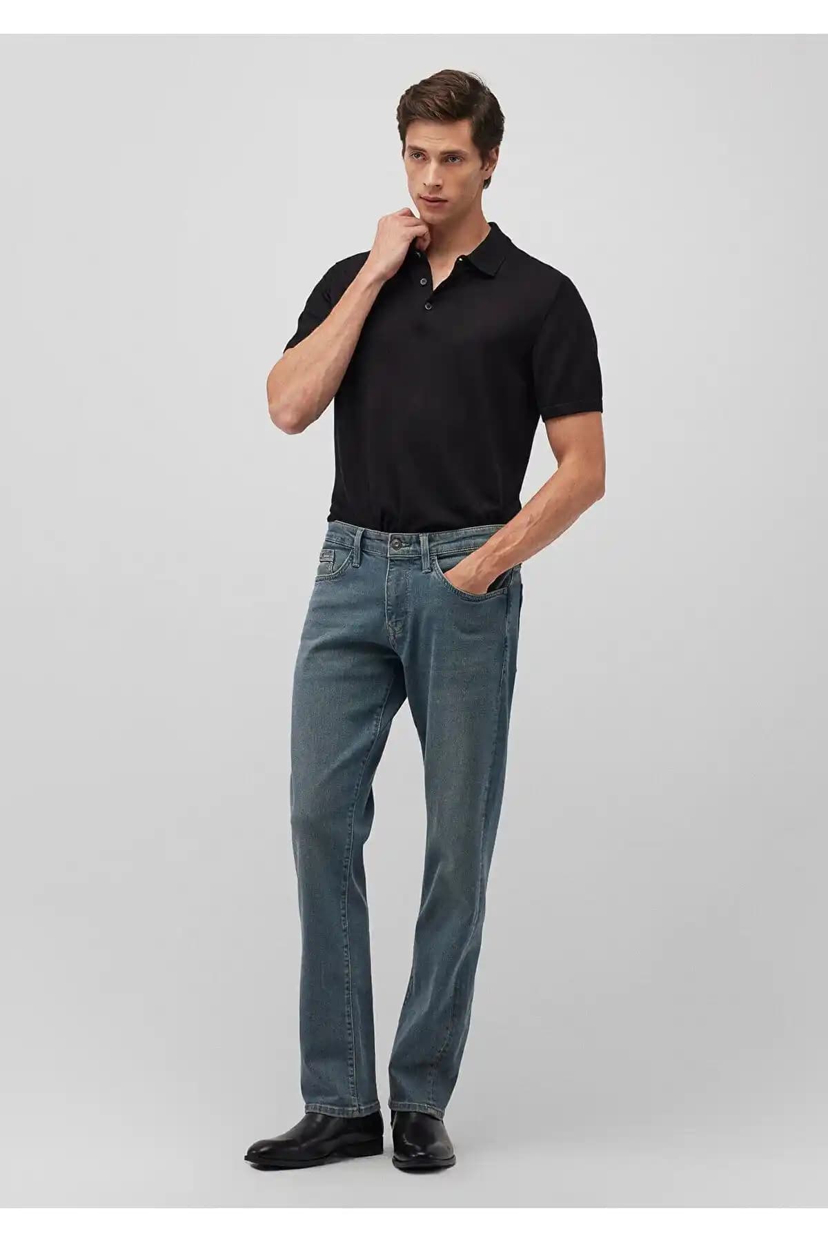 Mavi Hunter Black Puslu Vintage Jean Pantolon: Şıklık ve Konforun Modern Buluşması