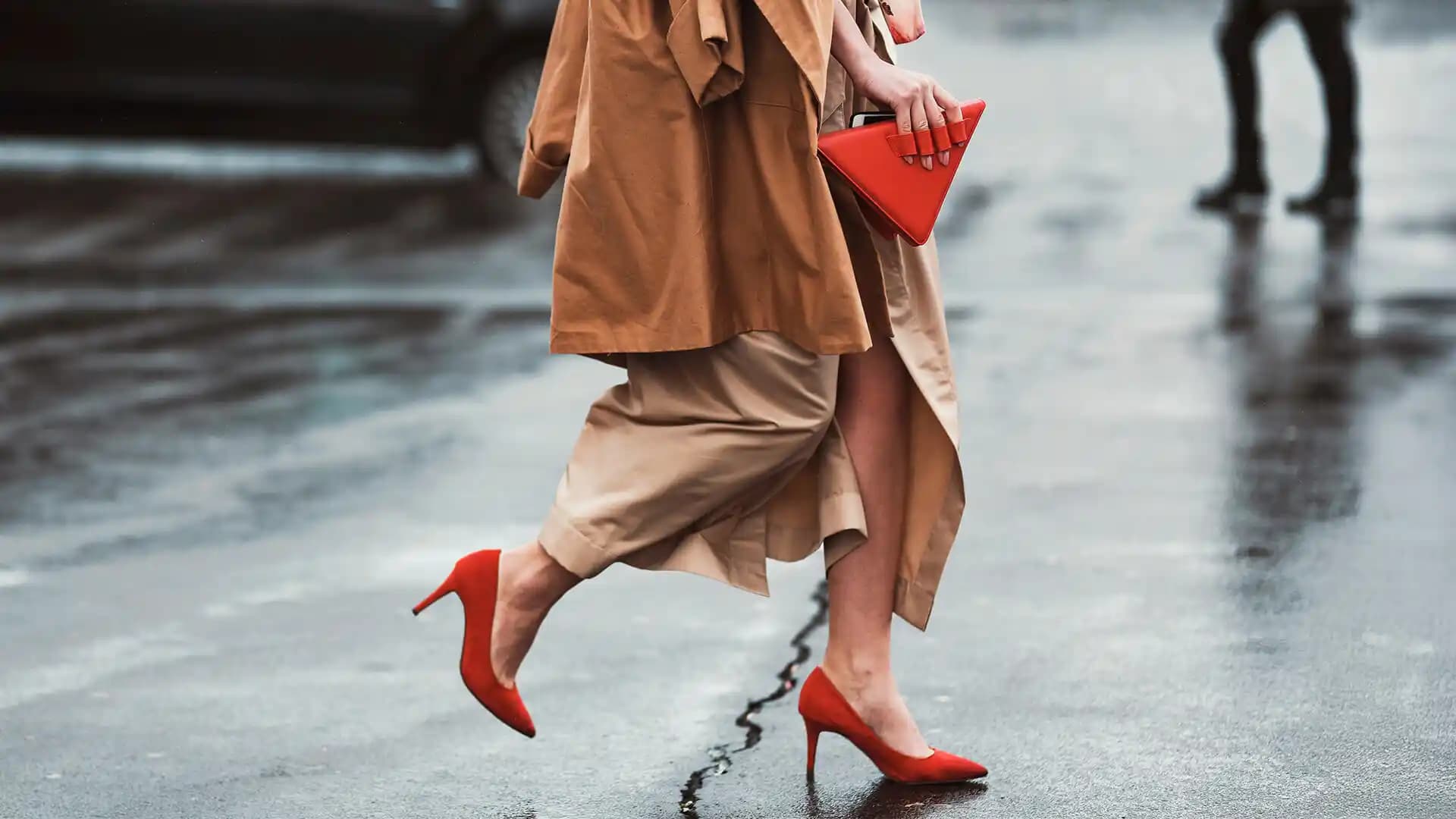 2025 Yılında Rahat ve Şık Yürüyüş Ayakkabıları: Konfor ve Stil Rehberi