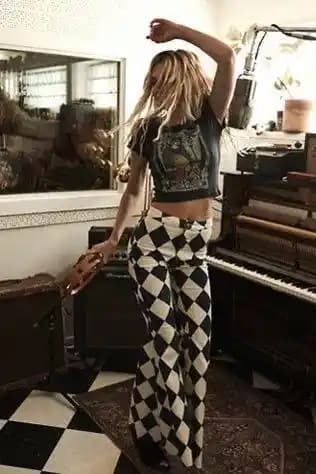 Beğendikleriniz ile Hissetmek İstedikleriniz Arasındaki Uyuşmazlıkta Tarzınızı Tanımlama Yöntemleri