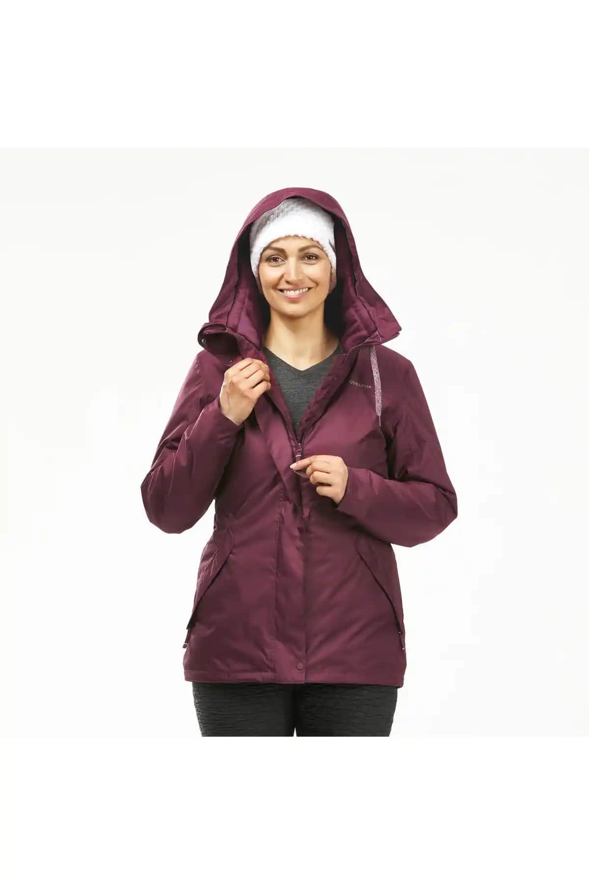 Decathlon Kadın Su Geçirmez Outdoor Kar Montu: Şık ve Dayanıklı Kış Giyim Seçeneği