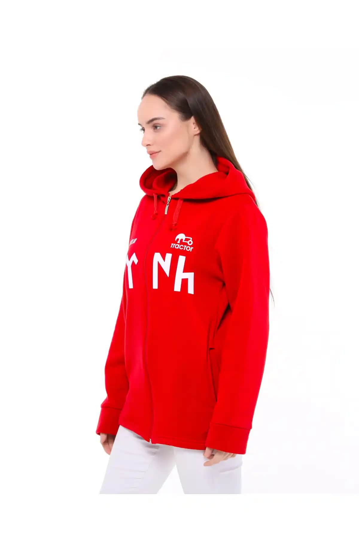 Kırmızı Tractor FC Kapşonlu Sweat Mont: Şıklık ve Fonksiyonellik Bir Arada