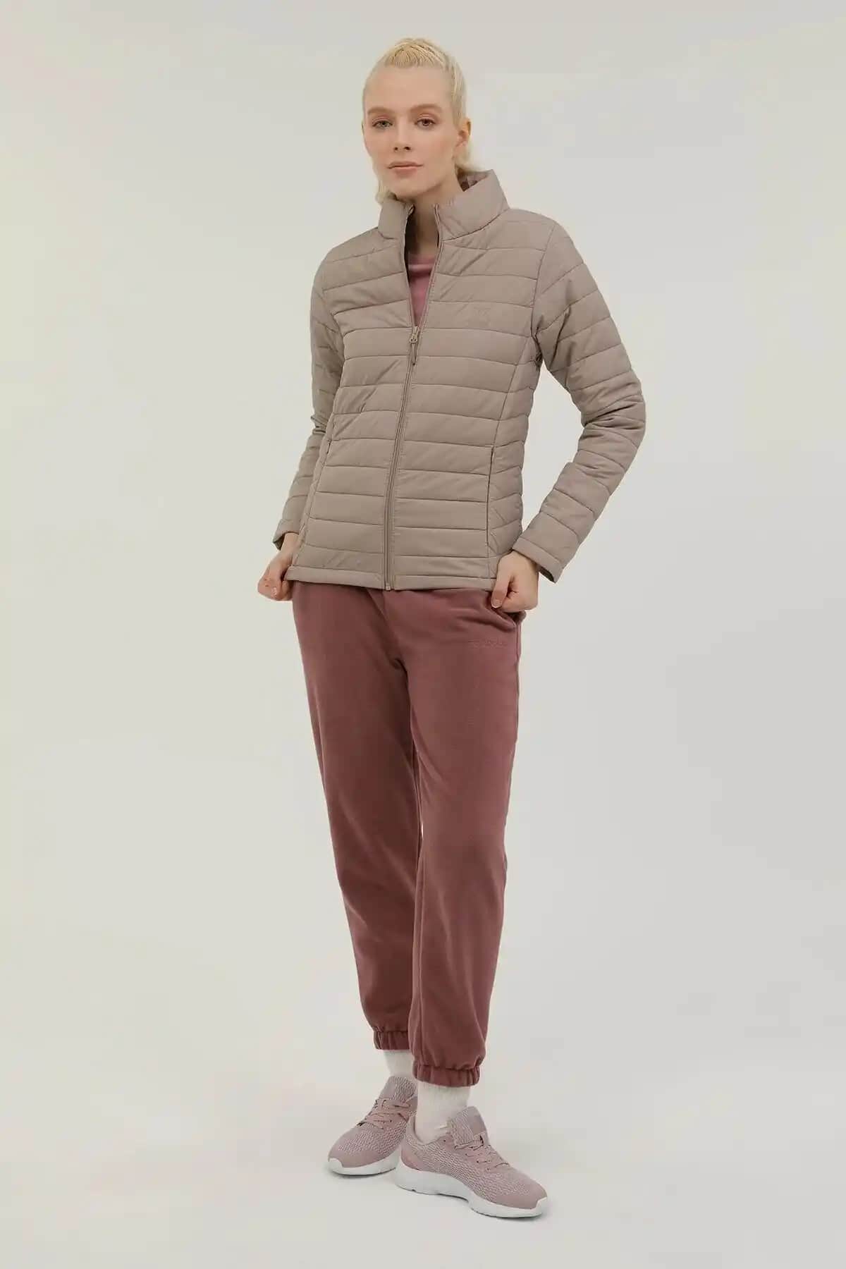 Lumberjack Kadın Basic Padded Coat Şık ve Konforlu Günlük Kullanım Montu