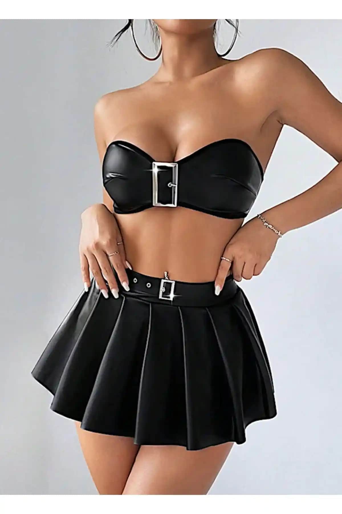 My Cherie Siyah Kemerli Etek Büstiyer Takımı Modern ve Çok Yönlü Kadın Giyim Seçeneği
