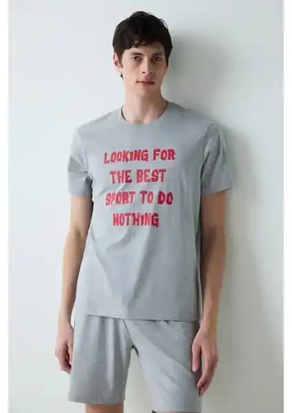 Penti Erkek Best Sport Çok Renkli Şortlu Pijama Takımı: Yazlık Rahatlık ve Modern Tasarım