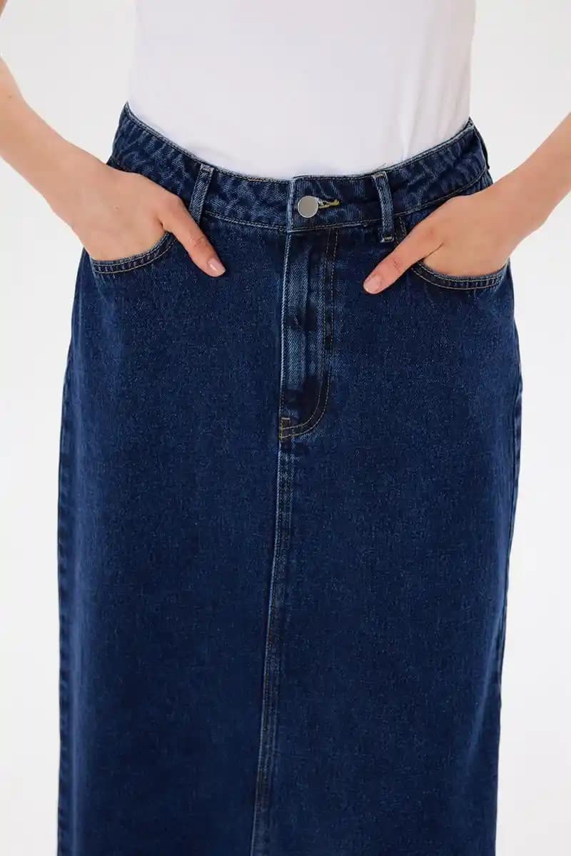 Kadınlar İçin Modern ve Şık Denim Kot Etek Seçenekleri ve Trendleri