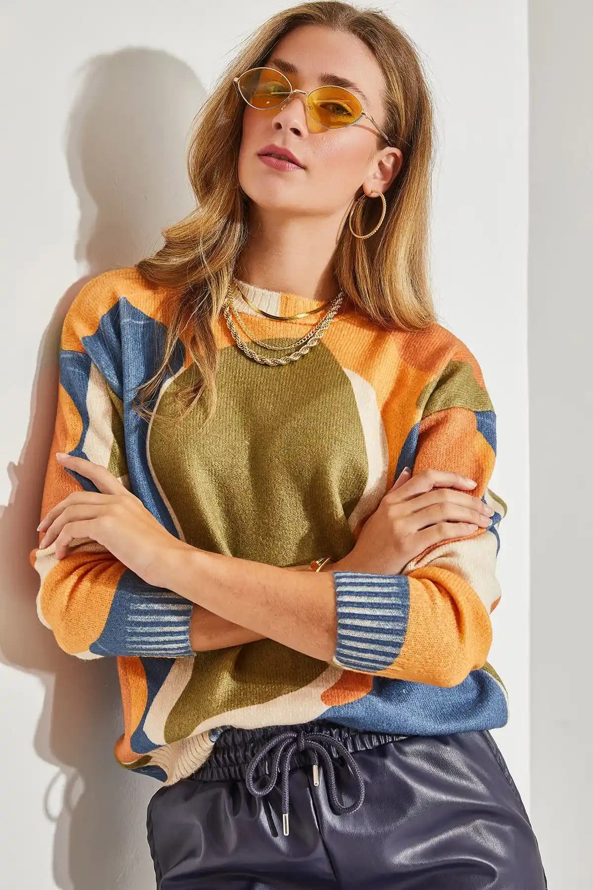 Bianco Lucci Kadın Parçalı Triko Kazak Günlük Şıklık ve Konfor Sunar