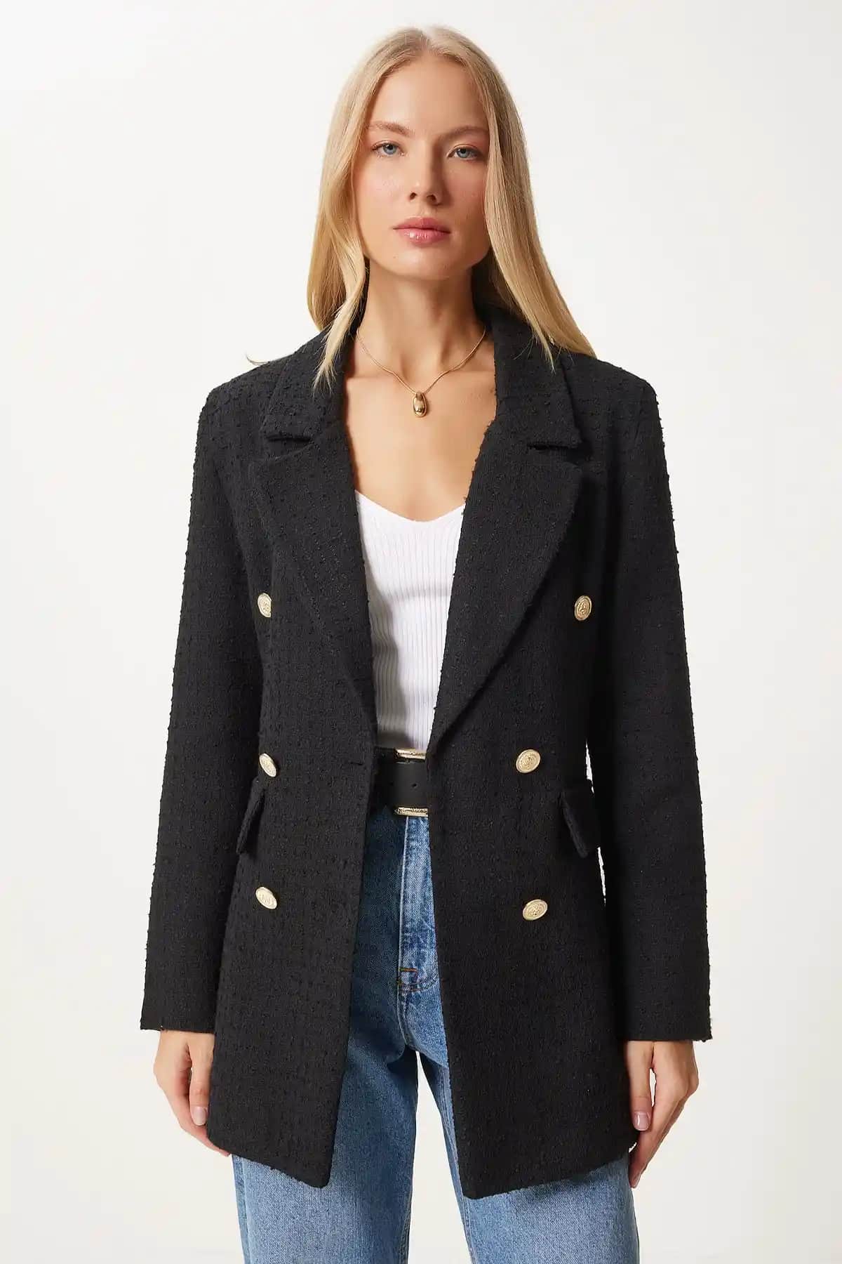 Happiness İstanbul ve Lovelyİstanbul Düğmeli Blazer Tüvit Ceketleri Karşılaştırması