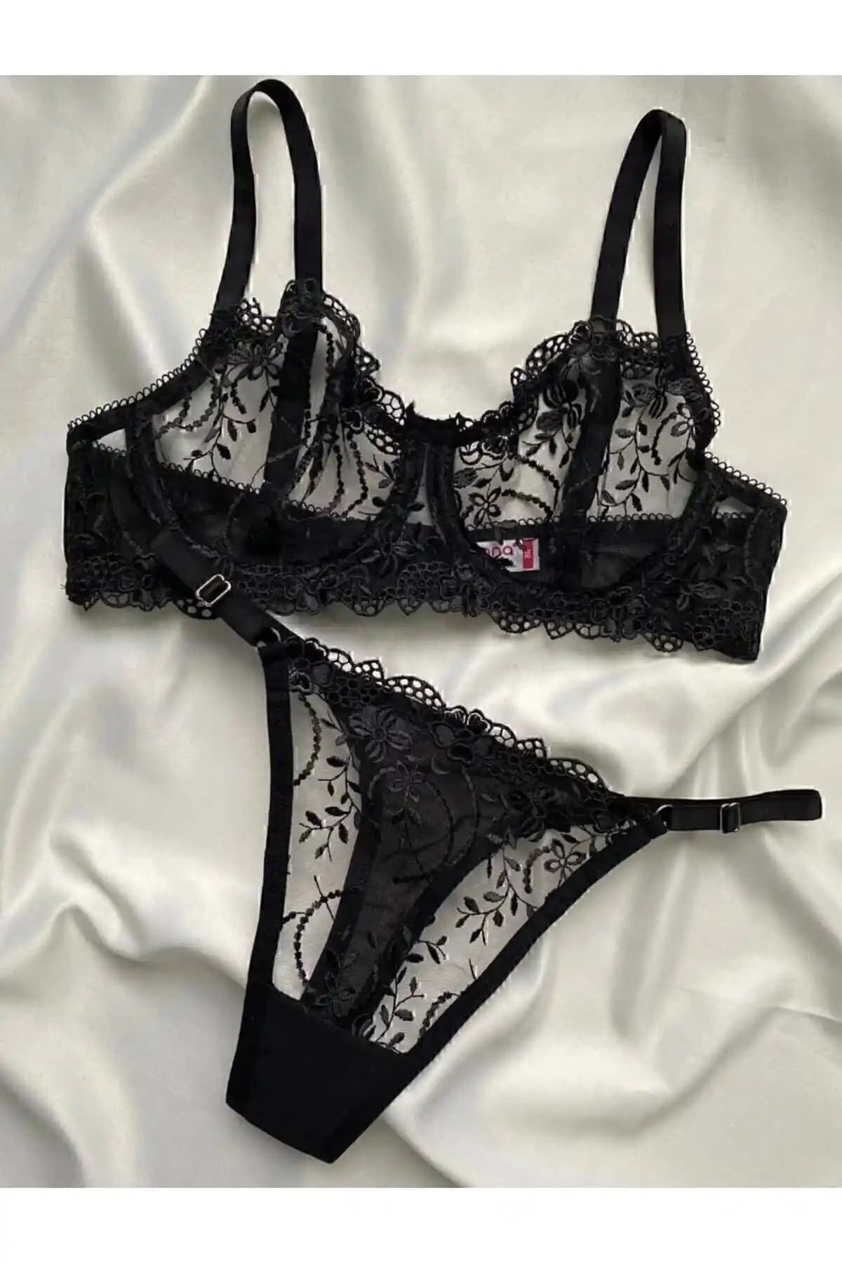 İki Popüler İç Giyim Ürünü Karşılaştırması: Şıklık ve Konforun Detayları