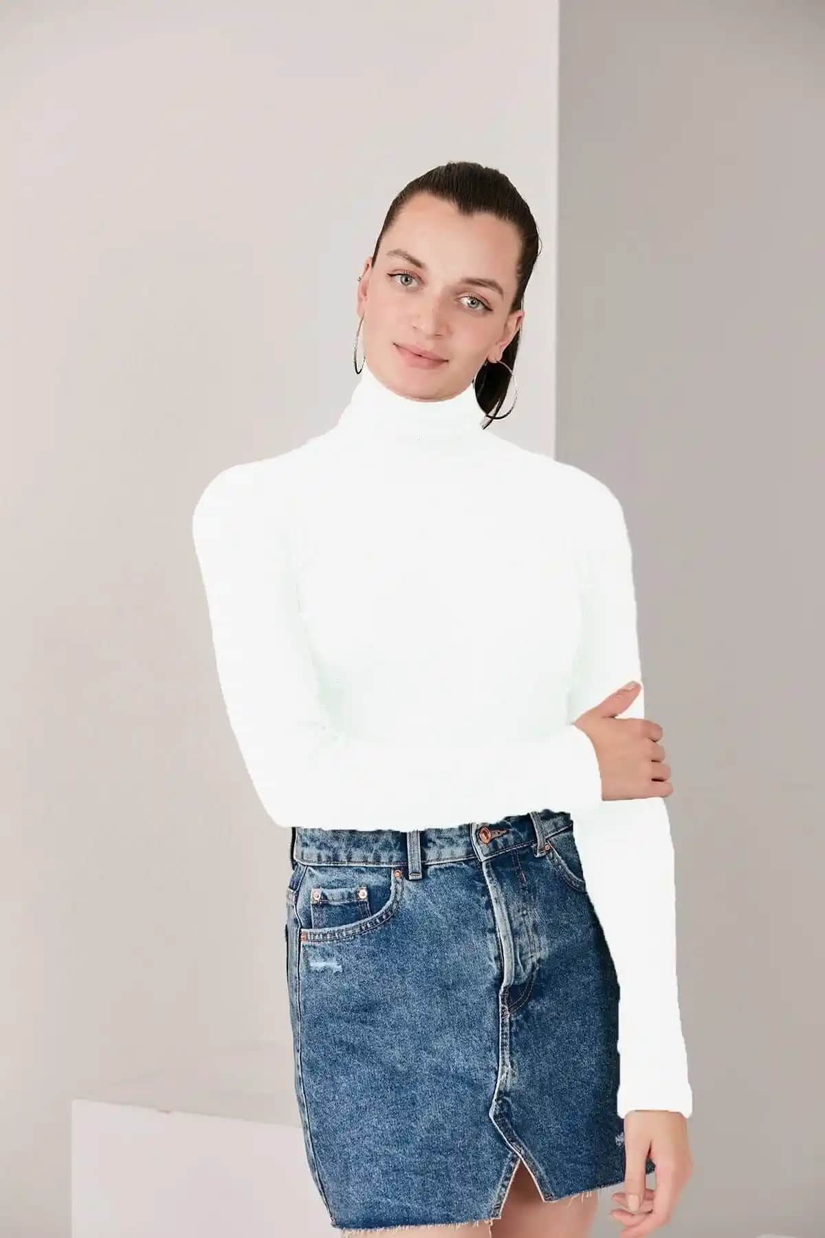 Kadın Beyaz Balıkçı Yaka Boğazlı Triko Kazak: Şık ve Konforlu Günlük Giyim Parçası