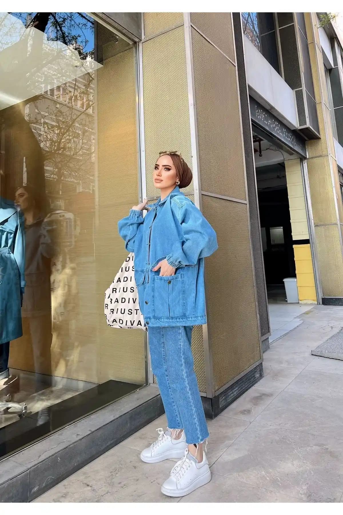 Kadın Kot Ceketleri Karşılaştırması: Kayısı Butik ve Lurex Moda Modelleri