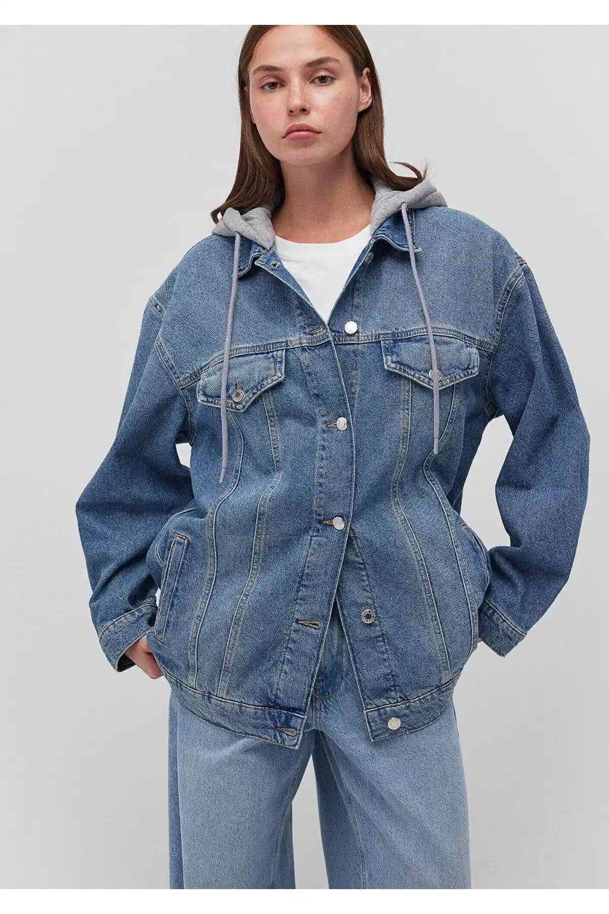 Mavi Lexa 90'lar Indigo Jean Ceket: Günlük Şıklık ve Rahatlık İçin Modern Tasarım