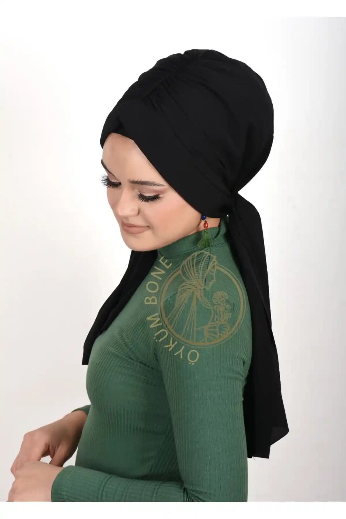 OykumBone Siyah Düz Mizah Sandy Kumaş Şal: Günlük ve Özel Kullanım İçin Pratik ve Şık Aksesuar