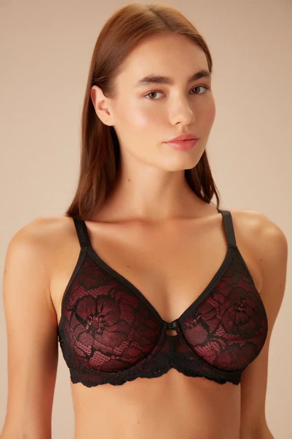 Suwen Barbara ve Celine Toparlayıcı Sütyenlerin Karşılaştırması ve Özellikleri