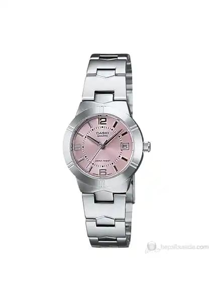 Casio Bayan Kol Saatleri Karşılaştırması: Estetik ve Fonksiyonellik Analizi