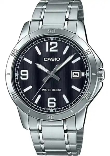Casio MTP-V004D-1B2UDF ve MTP-VD01D-1EVUDF Karşılaştırması: Hangi Saat Sizin İçin Uygun