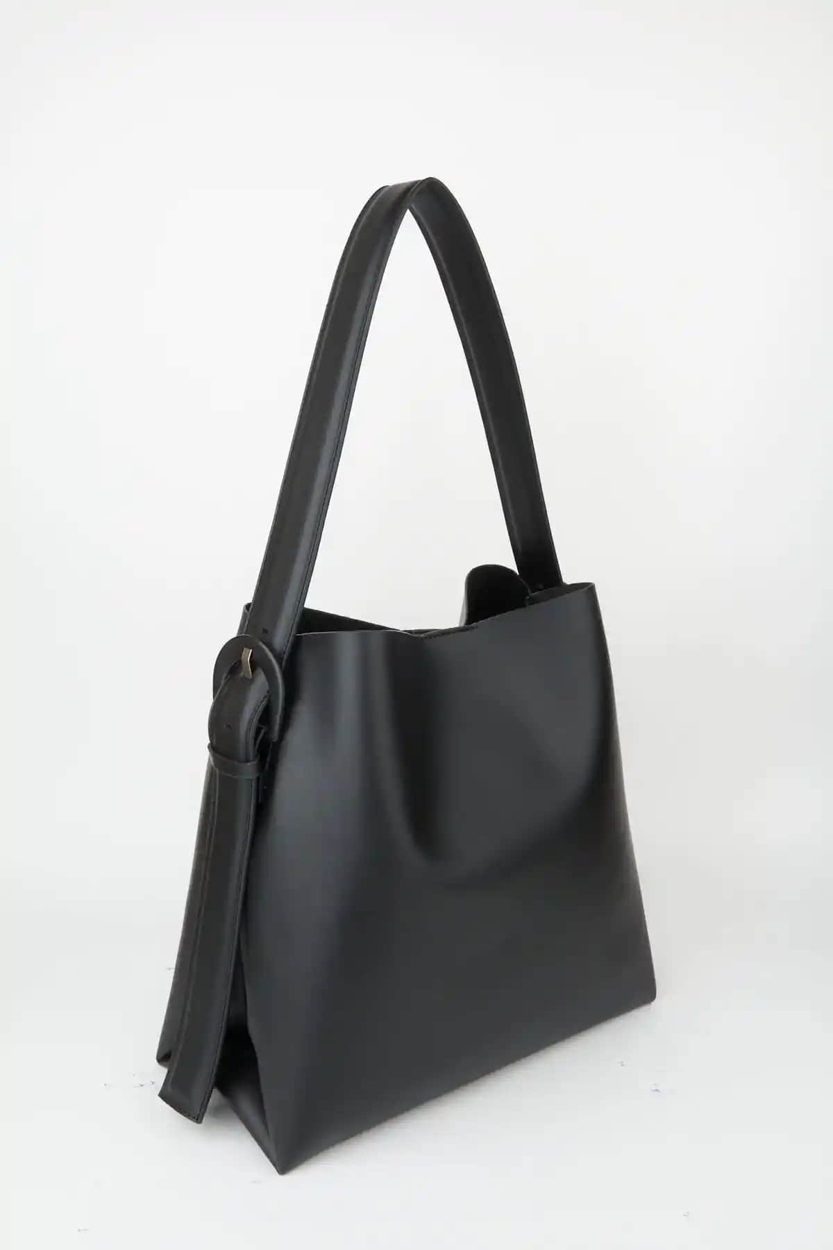 Kadınlar İçin Şık ve Fonksiyonel Çanta Park Büyük Boy Shopper Çanta İncelemesi