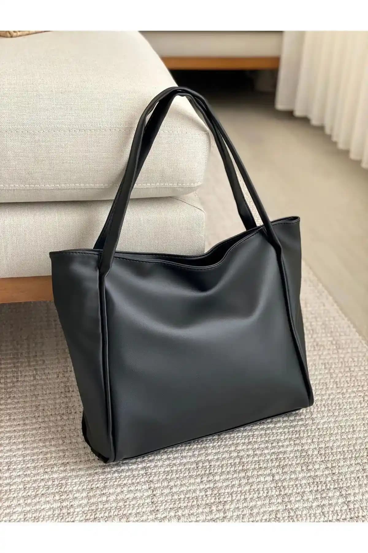 Milanofox Büyük Boy Yumuşak Derili Salaş Kadın Omuz Çantası Özellikleri ve Kullanım Alanları