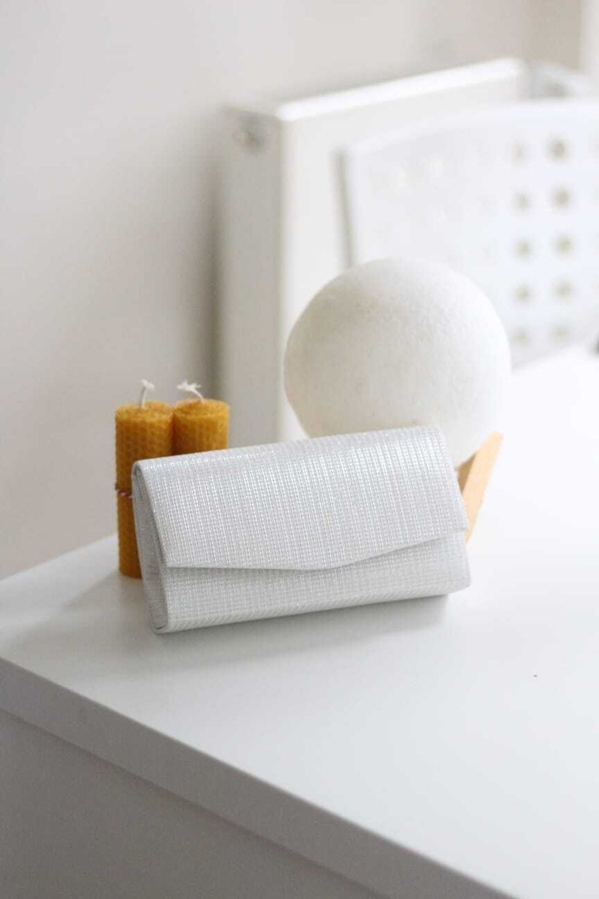 Moom Bag Kadın Simli Beyaz Mini Kutu Omuz Çantası Hakkında Bilgiler ve Yorumlar